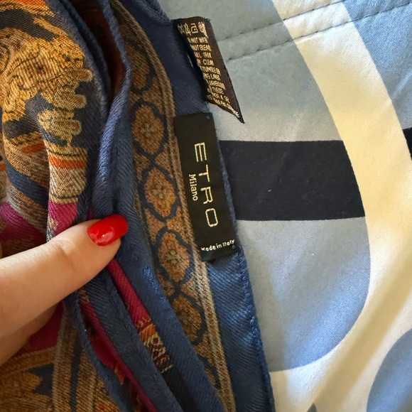 Colorful Paisley Scarf - Picture 7 of 7